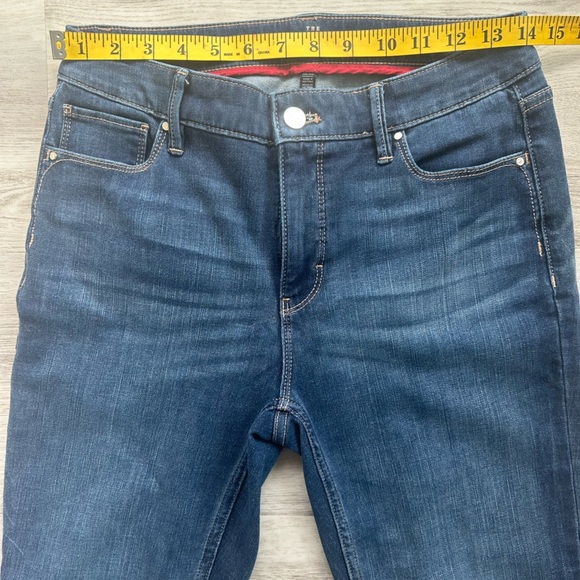 White House Black Market Women’s Skinny Crop Blue Jeans size 4 - Picture 4 of 9